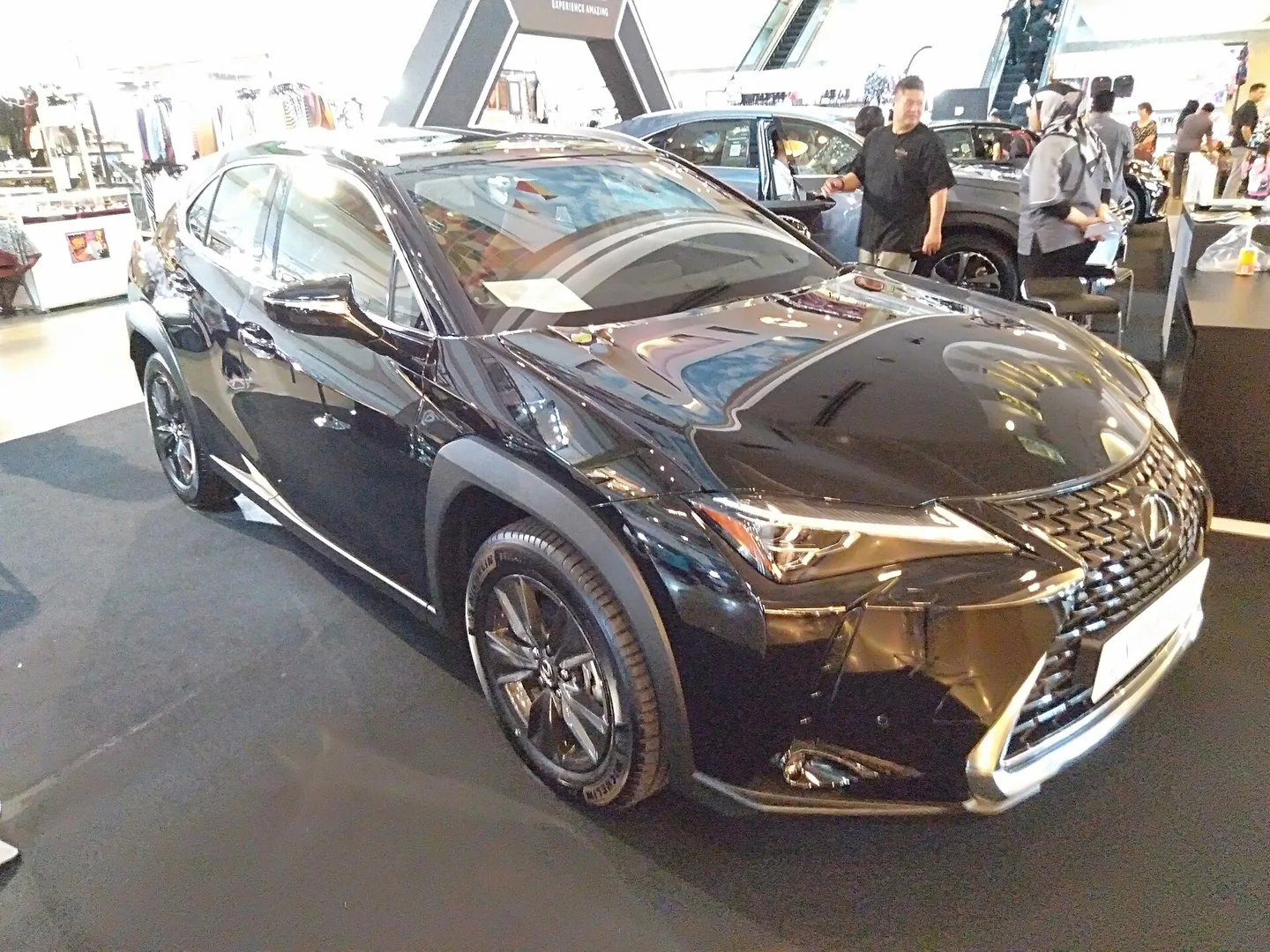 Lexus UX