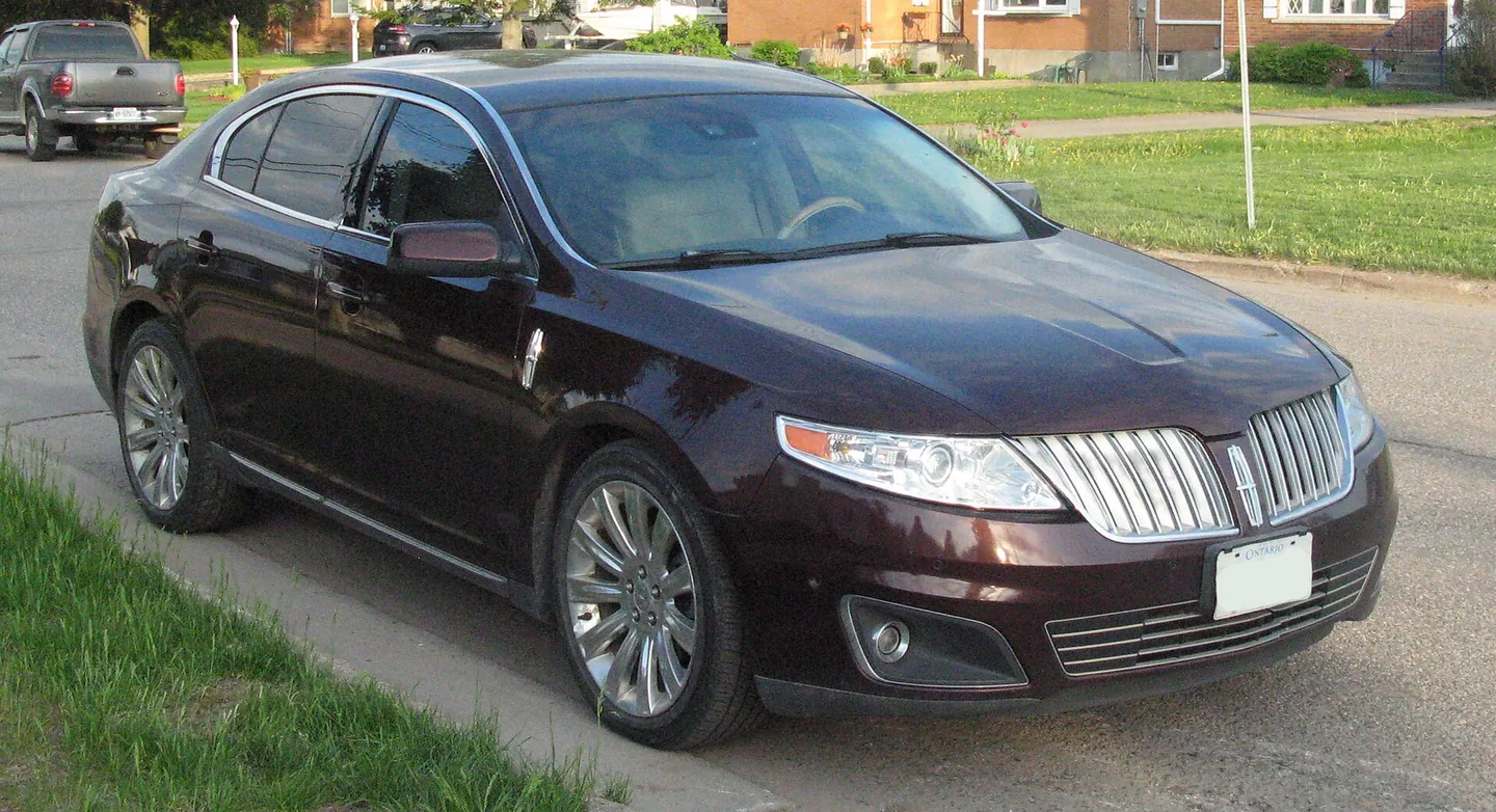 Lincoln MKS